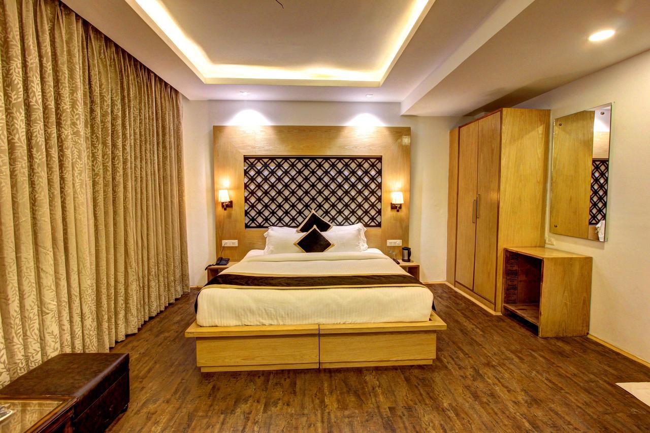 Hill County Resort & Spa Manali  Exterior photo