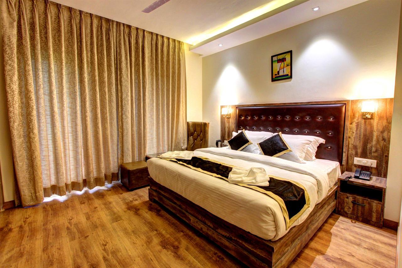 Hill County Resort & Spa Manali  Exterior photo