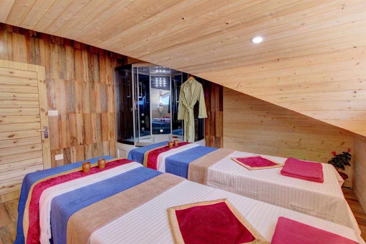 Hill County Resort & Spa Manali  Exterior photo