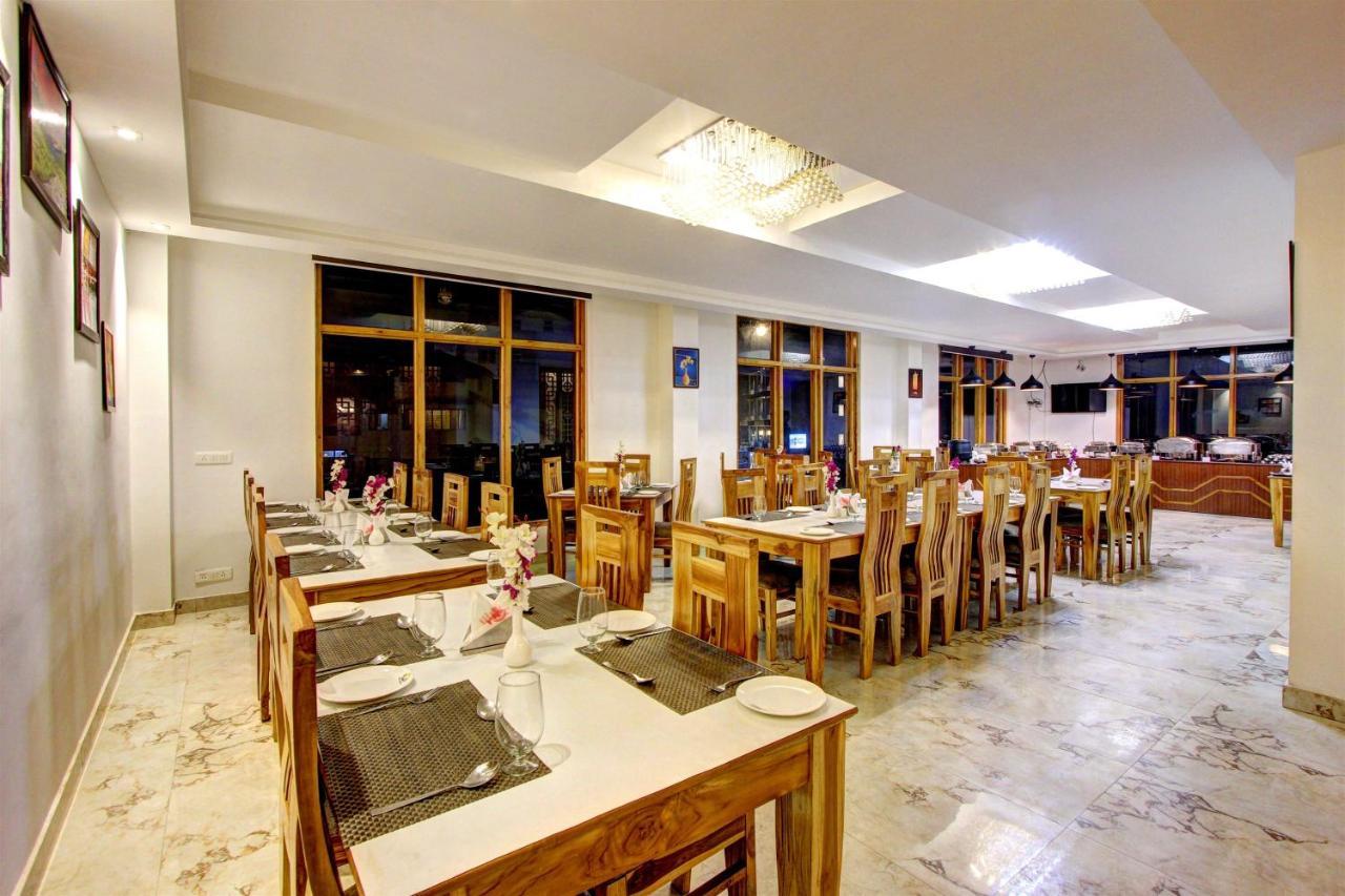 Hill County Resort & Spa Manali  Exterior photo